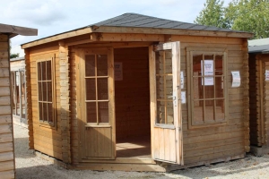Timber Tallinn 28mm Corner Log Cabin